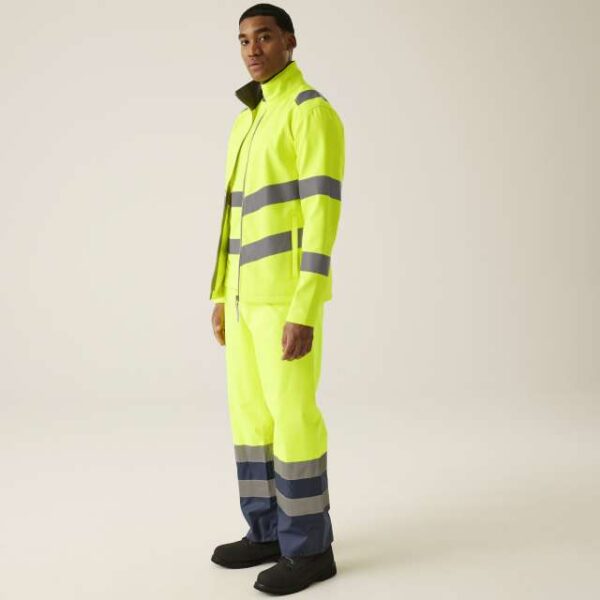 Regatta RETRA712 HI-VIS PRO CONTRACT ABLAZE 2 LAYER SOFTSHELL JAKNA (CLASS 3) - Slika 4